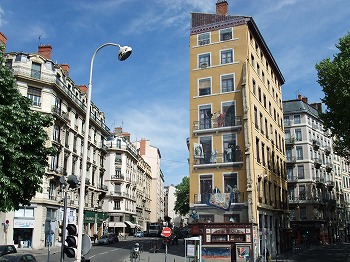 lyon 2-8.jpg